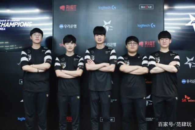 等年轻球员 等年轻球员