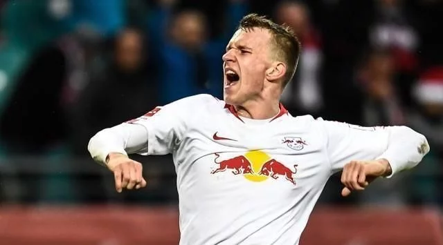 过舆论施压 过舆论施压